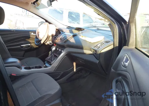 2014 Ford Escape Se from USA, damaged, VIN 1FMCU0GX3EUD81388